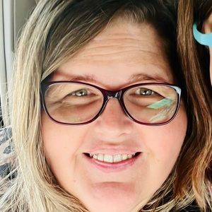 Meet your Posher, Dawn